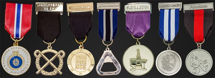 Korte bånd medaljer.jpg