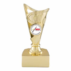 Røst pokal 15 cm med eget vinylmotiv